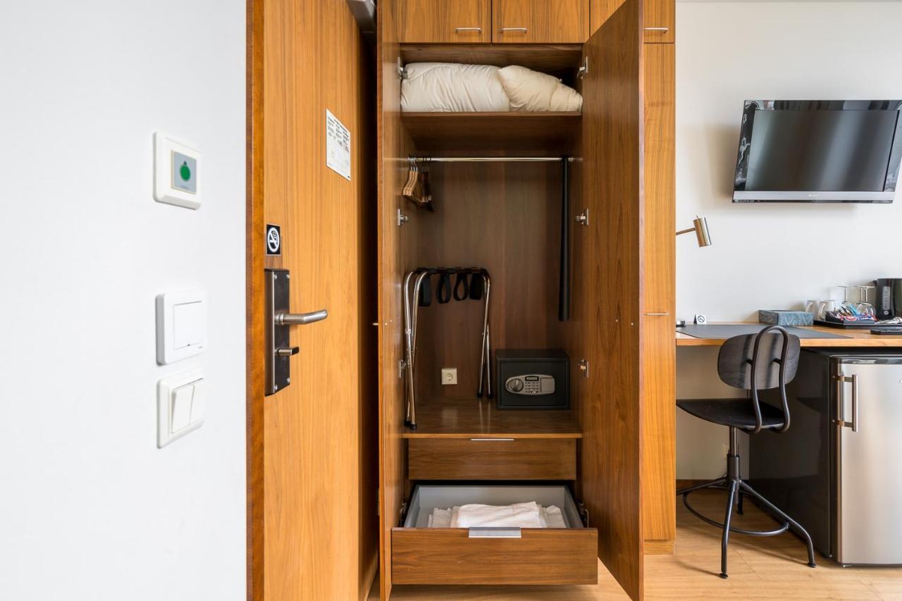 Hiisi Hotel Helsinki Jaetkaesaari Экстерьер фото