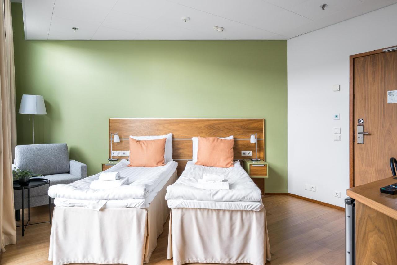 Hiisi Hotel Helsinki Jaetkaesaari Экстерьер фото