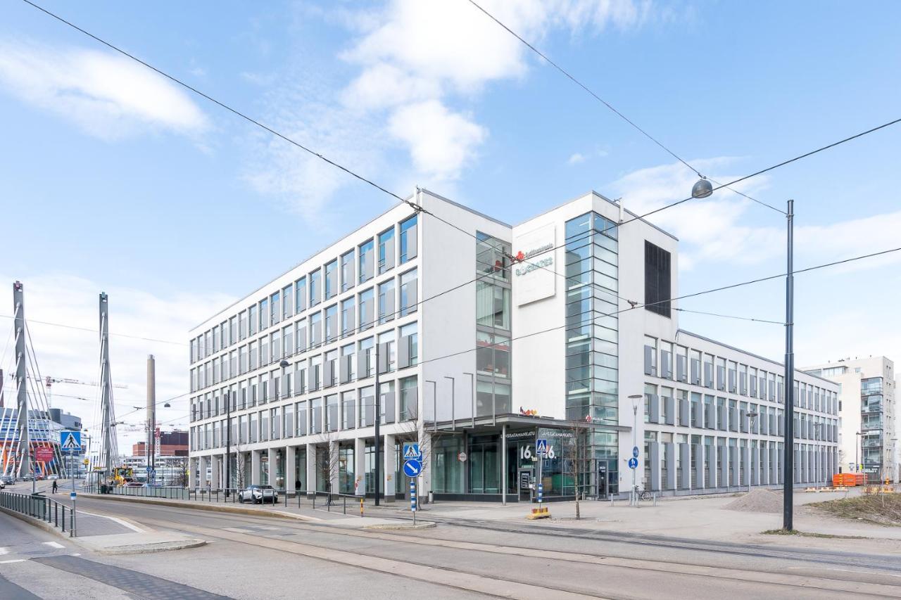 Hiisi Hotel Helsinki Jaetkaesaari Экстерьер фото