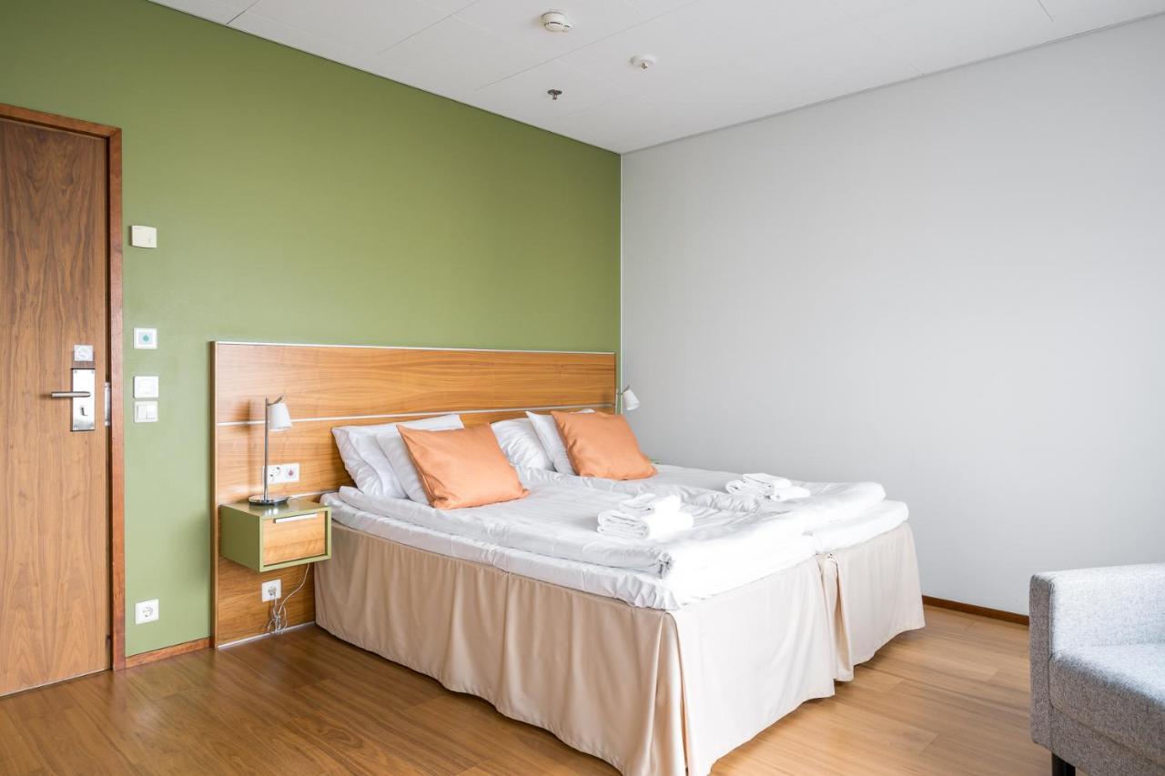 Hiisi Hotel Helsinki Jaetkaesaari Экстерьер фото